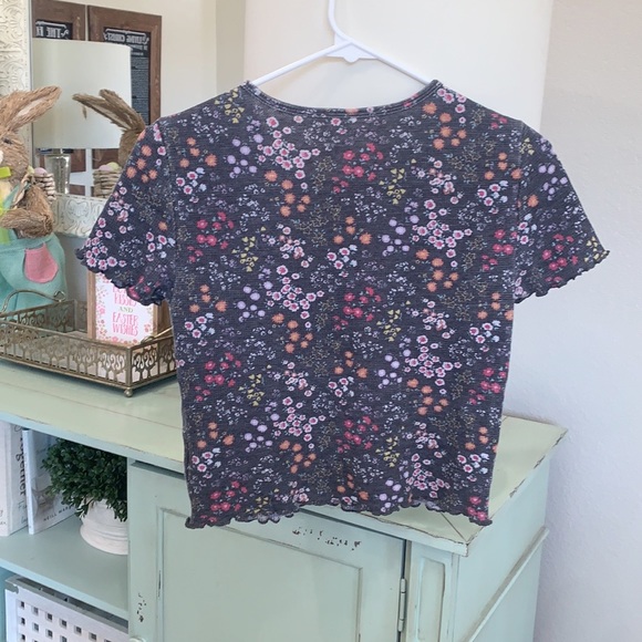 AE Floral Waffle Baby Tee NWT - Picture 2 of 3